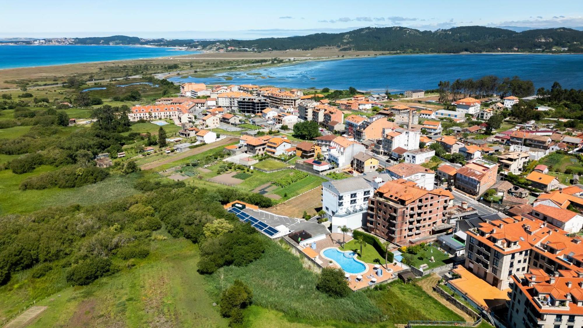 רבולטה Hotel Los Naranjos מראה חיצוני תמונה